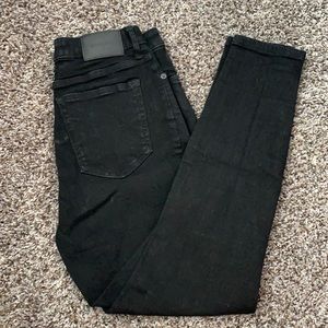 Everlane curvy high-rise skinny jeans in black